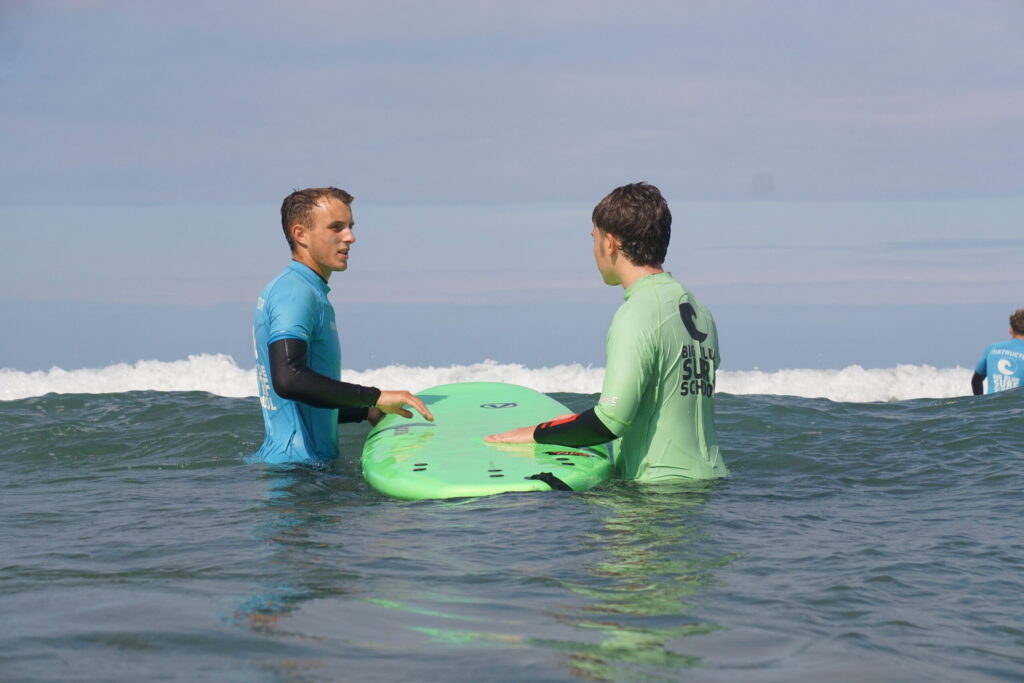 surfing lessons in bude
